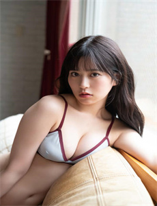 《51成品人短视频入口-一个上面吃一个下吃视频试看》